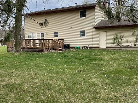 3rd image of 907 Allendale Ct