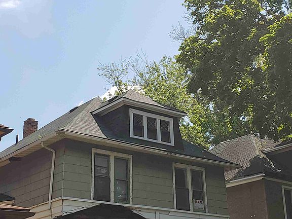 3210 Canton
