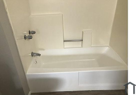 3rd image of 10867 Poplar St APT A