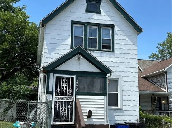 2868 E 72nd St, Cleveland, OH 44104