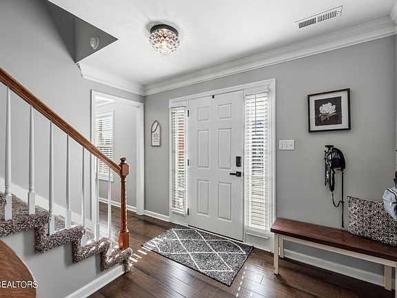 5th image of 7331 Jenkins Creek Dr
