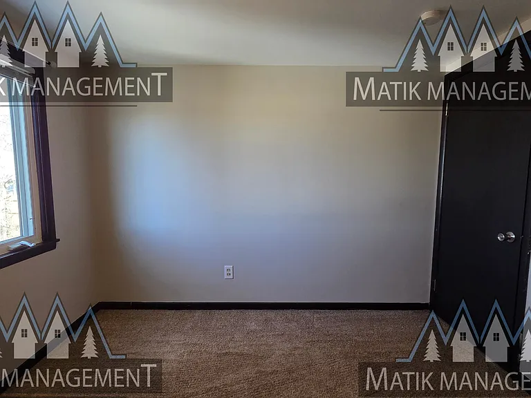 1644 1st Ave NE #2 — Photo 23