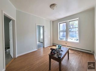 659 56th St APT 1, Brooklyn, NY 11220