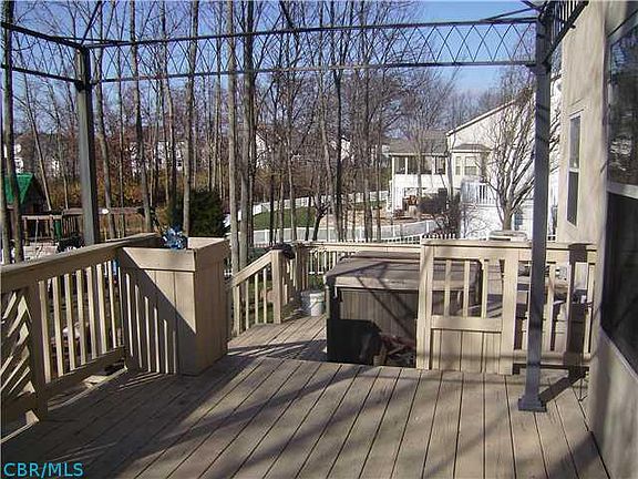 3rd image of 5143 Winter Creek Dr