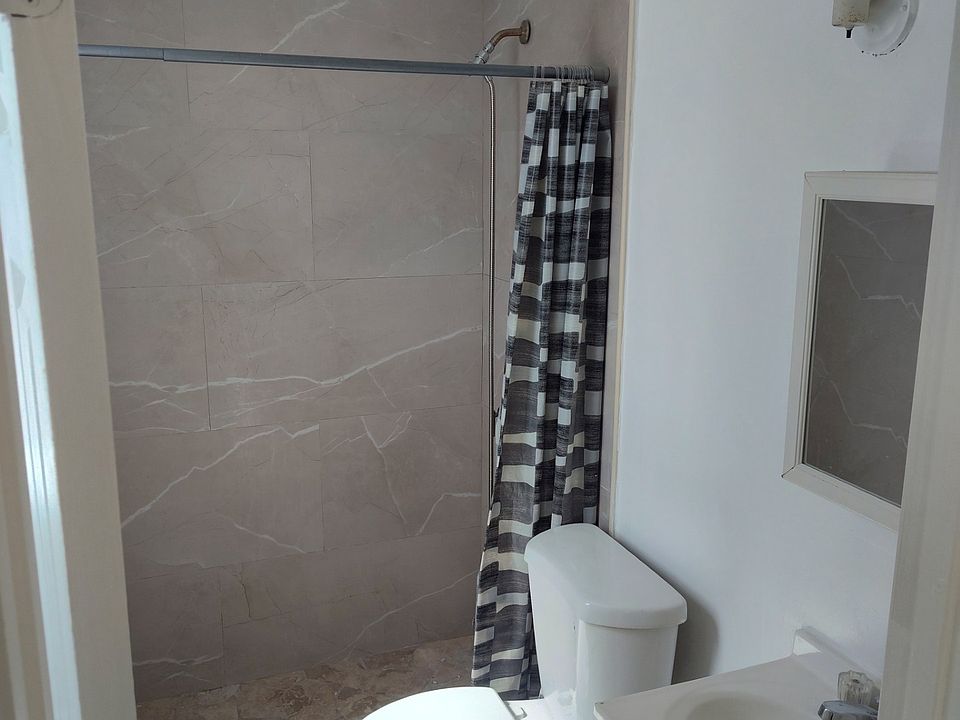 2nd image of 2999 SW 3rd St #1