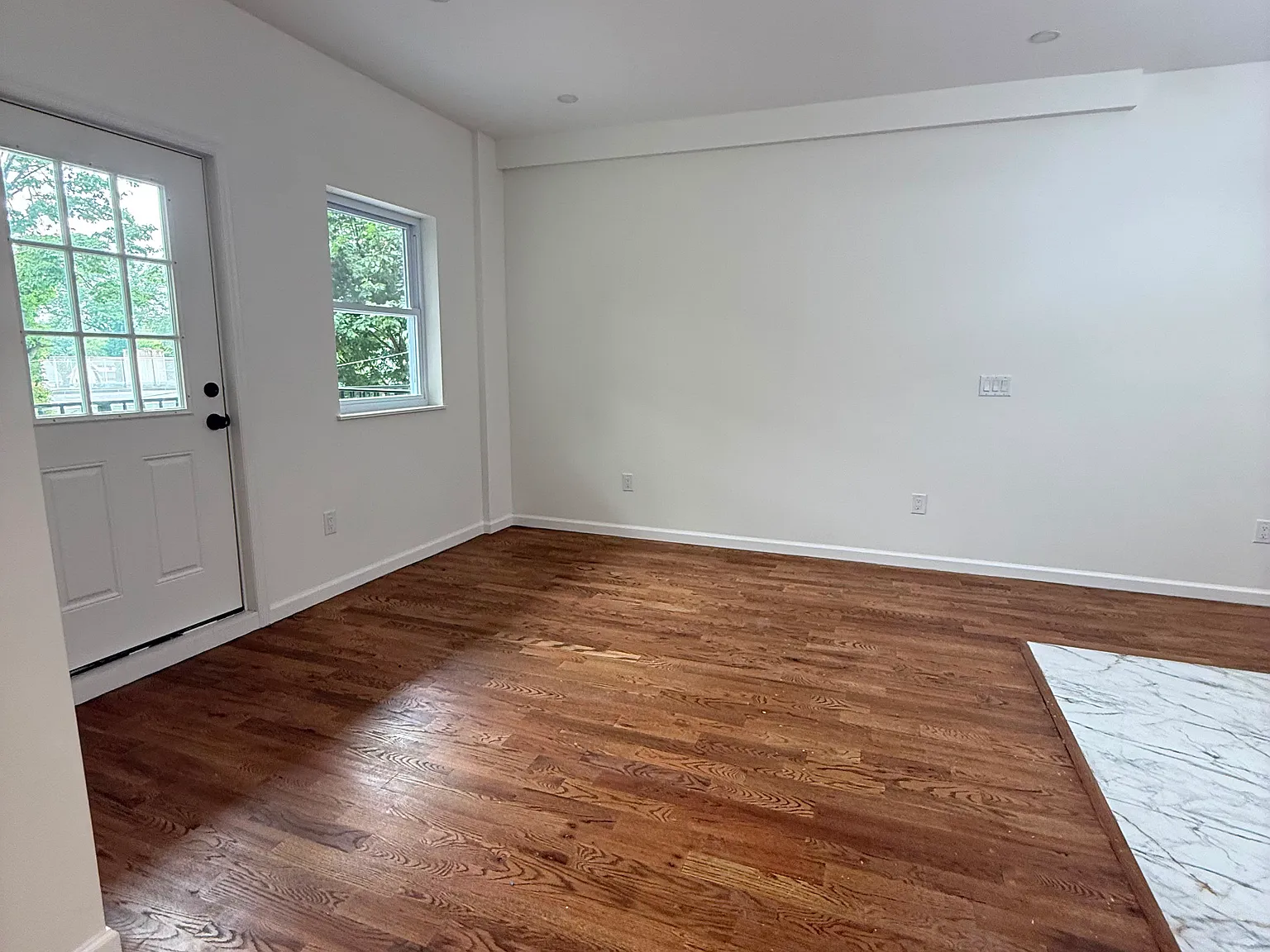4 bed, $3,000 — Photo 3