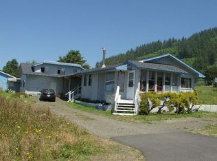 259 Marine Dr, Yachats, OR 97498