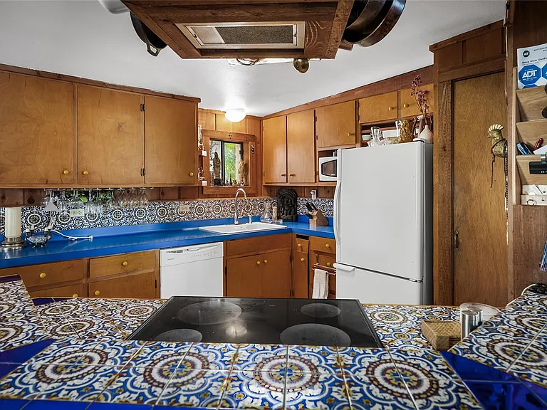 16020 Pool Canyon Rd — Photo 8