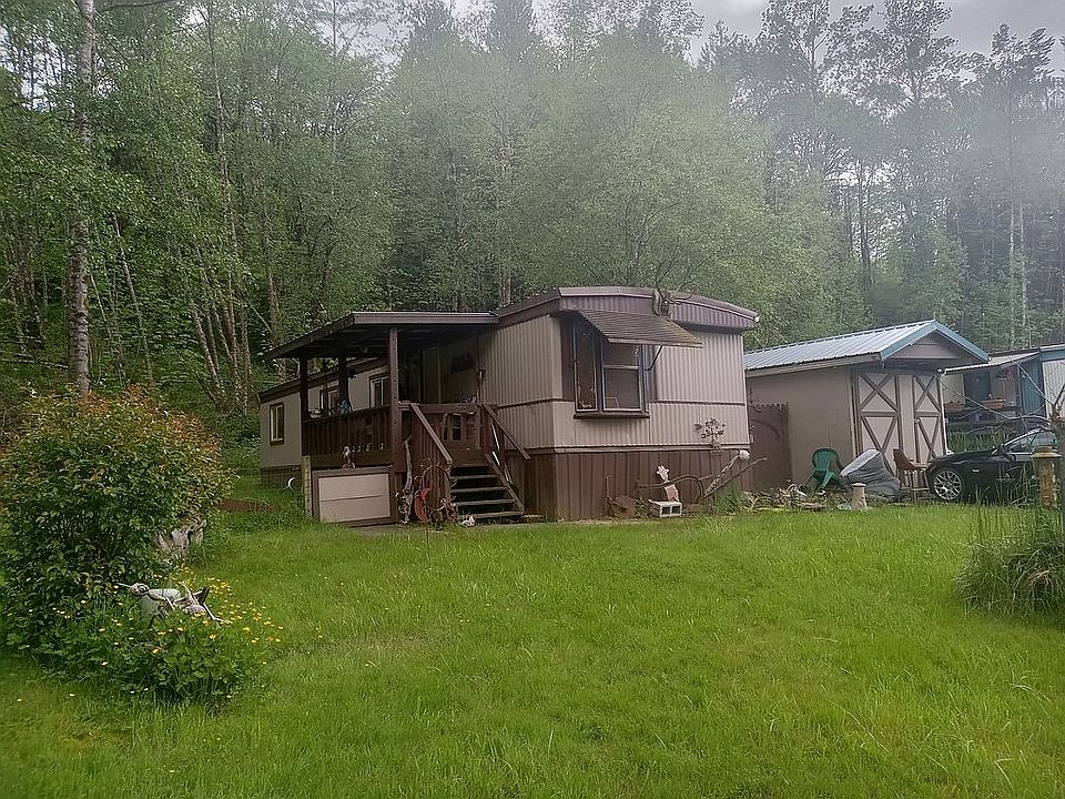 1st image of 164 Camelot Dr
