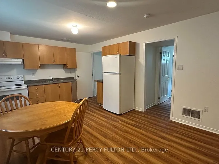 35 Forest Dale Dr #BASEMENT — Photo 6