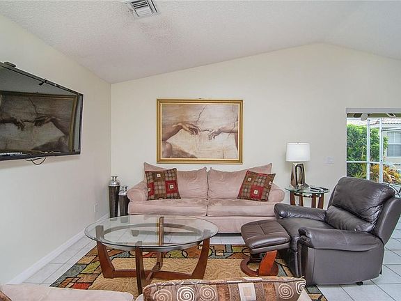 4th image of 4297 Pine Ridge Ct