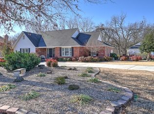 1704 Woodhaven Ln, Pryor, OK 74361