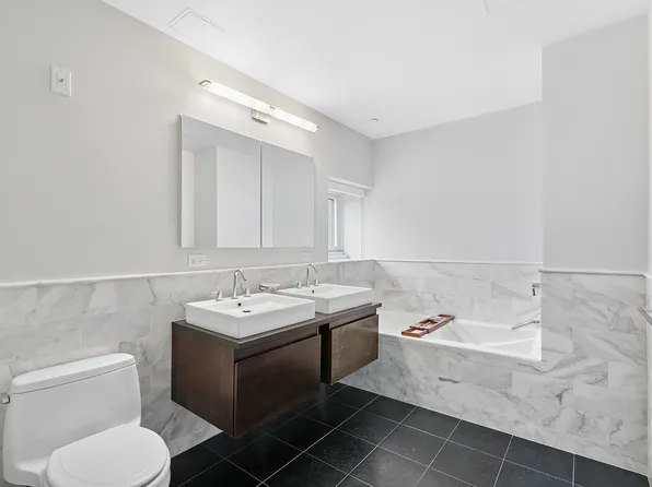 303 East 77th Street image 12 of 13