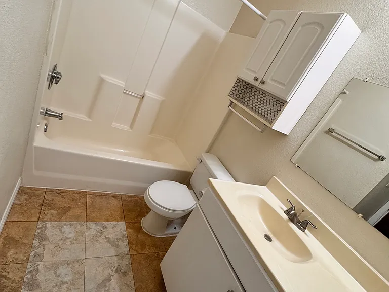 104 Stach Dr #B — Photo 15