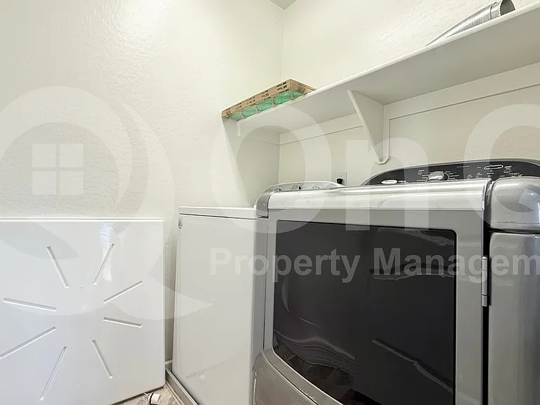 1831 W Desert Seasons Dr — Photo 21