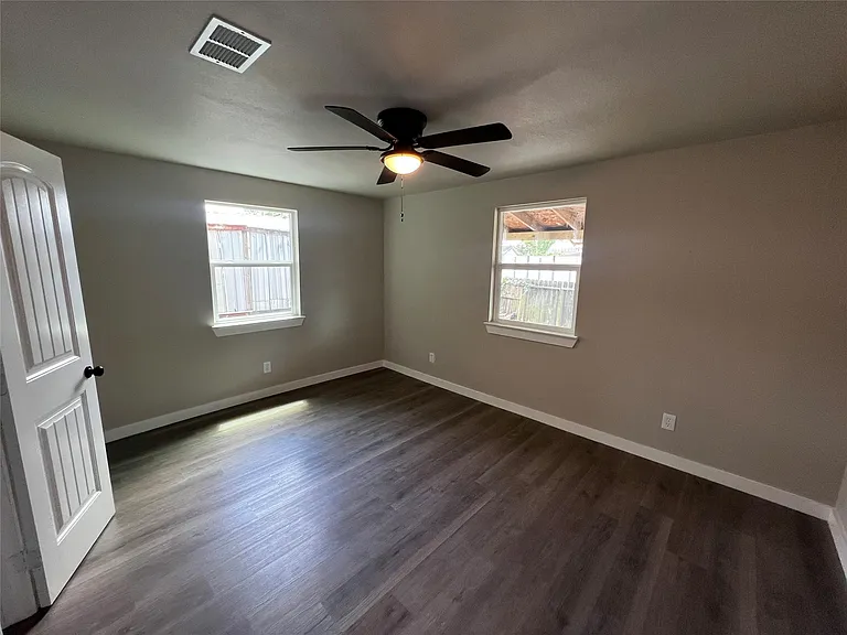1801 Norlinda St — Photo 8
