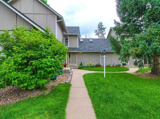 2661 S Xanadu Way UNIT B, Aurora, CO 80014