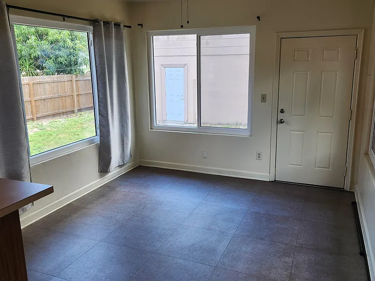 840 49th Ave N #GARAGE — Photo 13