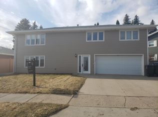 700 N 29th St #1/2, Bismarck, ND 58501