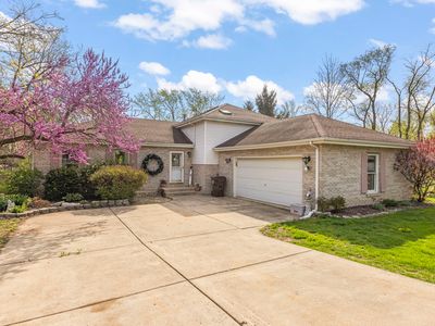210 E Circle Dr, New Lenox, IL, 60451