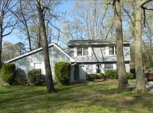 1869 Forest Dr, Williamstown, NJ 08094