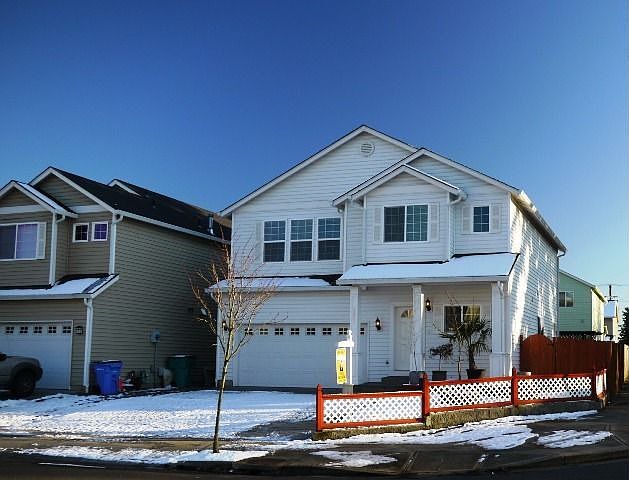 1st image of 5801 NE 64th St