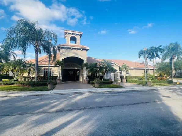 5045 Wiles Rd APT 201, Pompano Beach, FL 33073