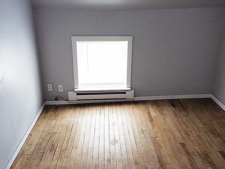 16 North St #1B — Photo 4