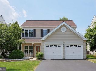 15 Brownstone Rd, East Windsor, NJ 08520