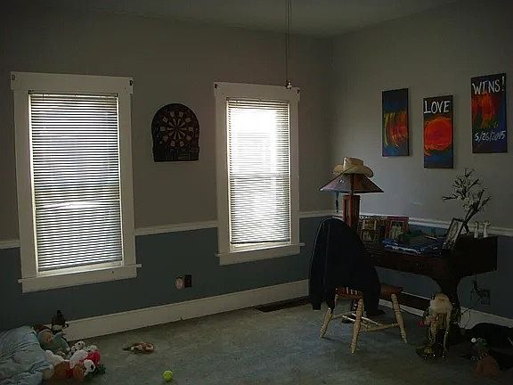 1st image of 1829 Winona Dr