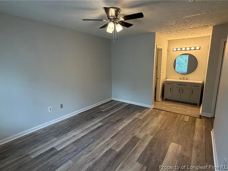 Willowbrook Dr — Photo 9