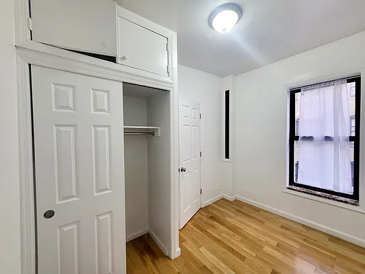 Rented by Douglas Elliman | media 15