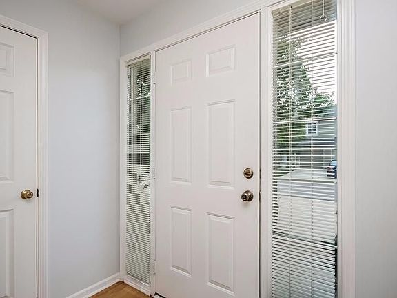 5th image of 545 Liberty Pointe Dr