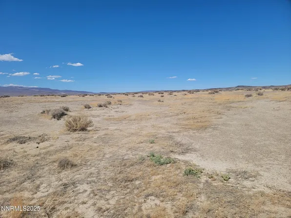 4030 E 3rd St, Silver Springs, NV 89429