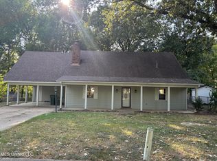 8647 Greenway Rd, Southaven, MS 38671