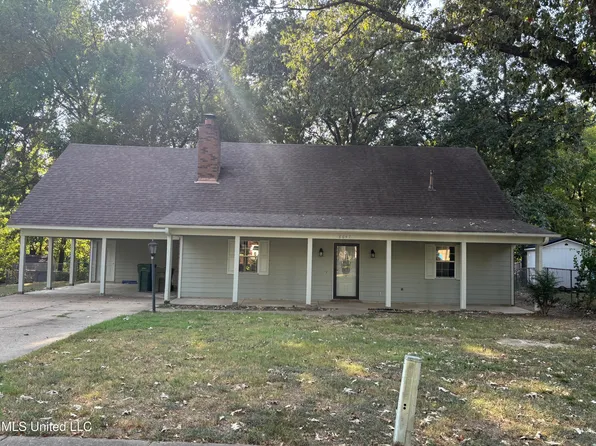 8647 Greenway Rd, Southaven, MS 38671