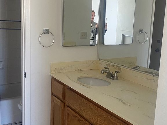5th image of 6250 Holabird St APT 11