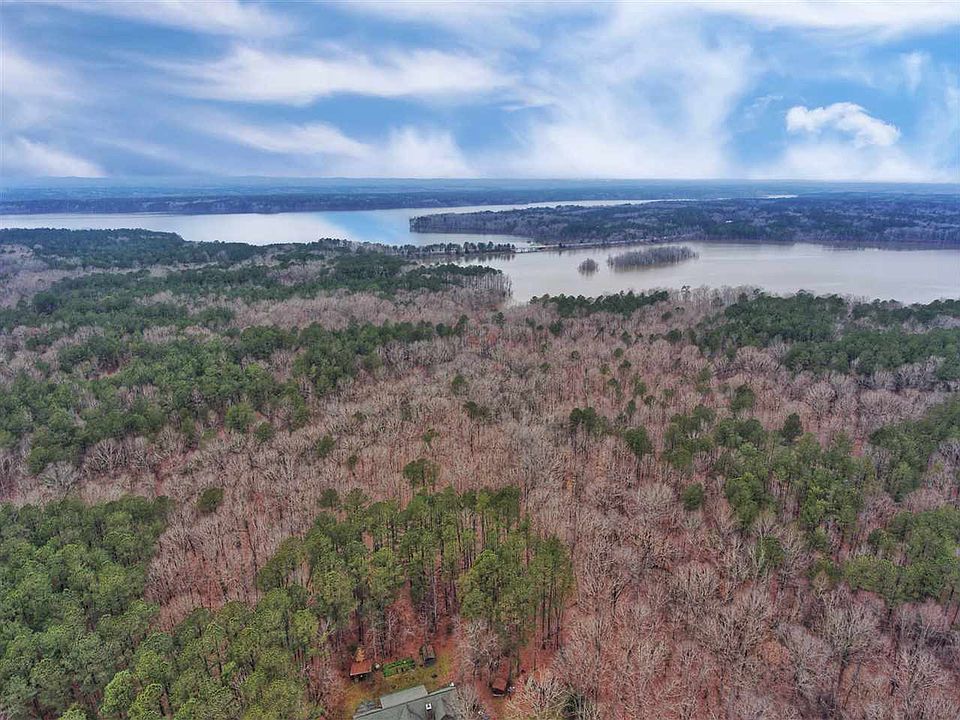 1st image of 13 Deerwalk Woods Ln #13
