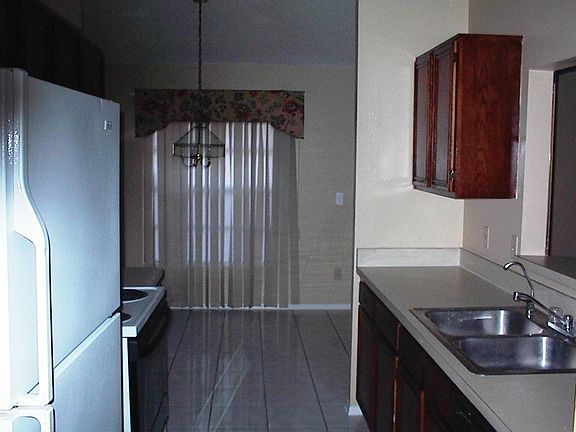 2nd image of 6556 Meritmoor Cir