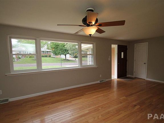 3rd image of 5428 N Stephen Dr