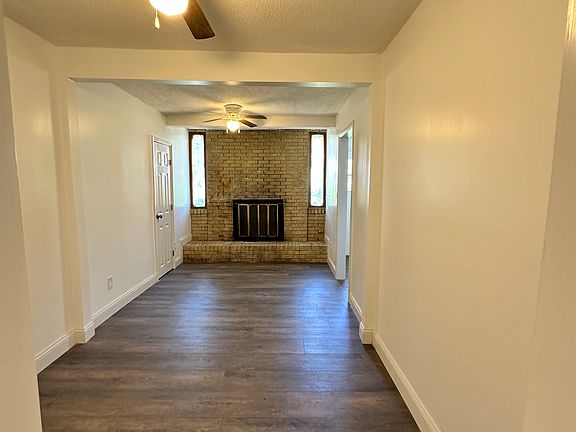 4th image of 107 Wilkenson Dr NE