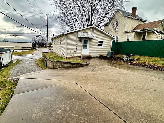 5th image of 1214 Grandview Ave