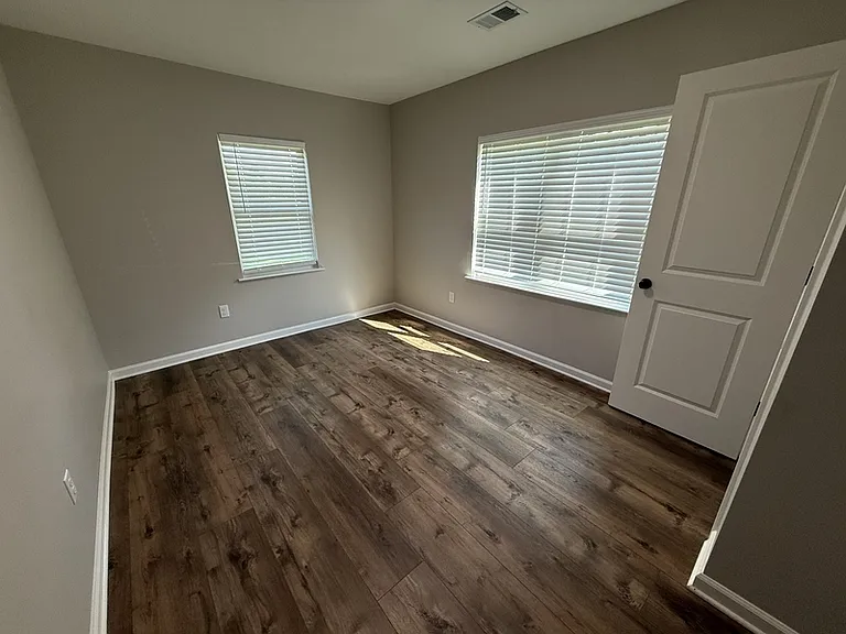 6970 Raleigh Lagrange Dr — Photo 24