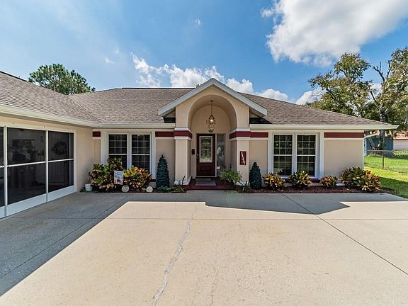 5th image of 33337 Somerset Dr
