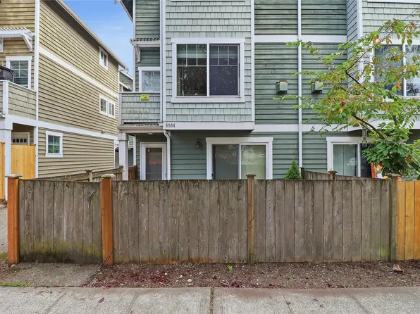 8504 Nesbit Avenue N, Seattle, WA 98103