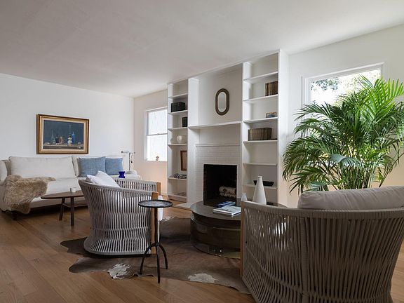 3rd image of 86 NELSON Avenue