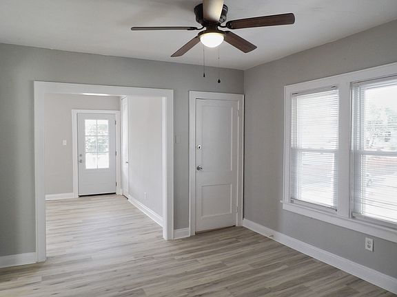 4th image of 1734 Bruck St #1732