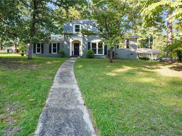 402 Lotus Dr, Fayetteville, NC 28303