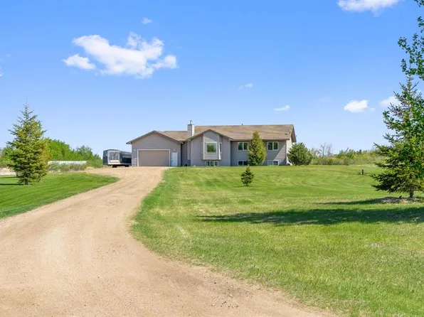14 NW Greenway Dr, Rural, SK S9V 1P4