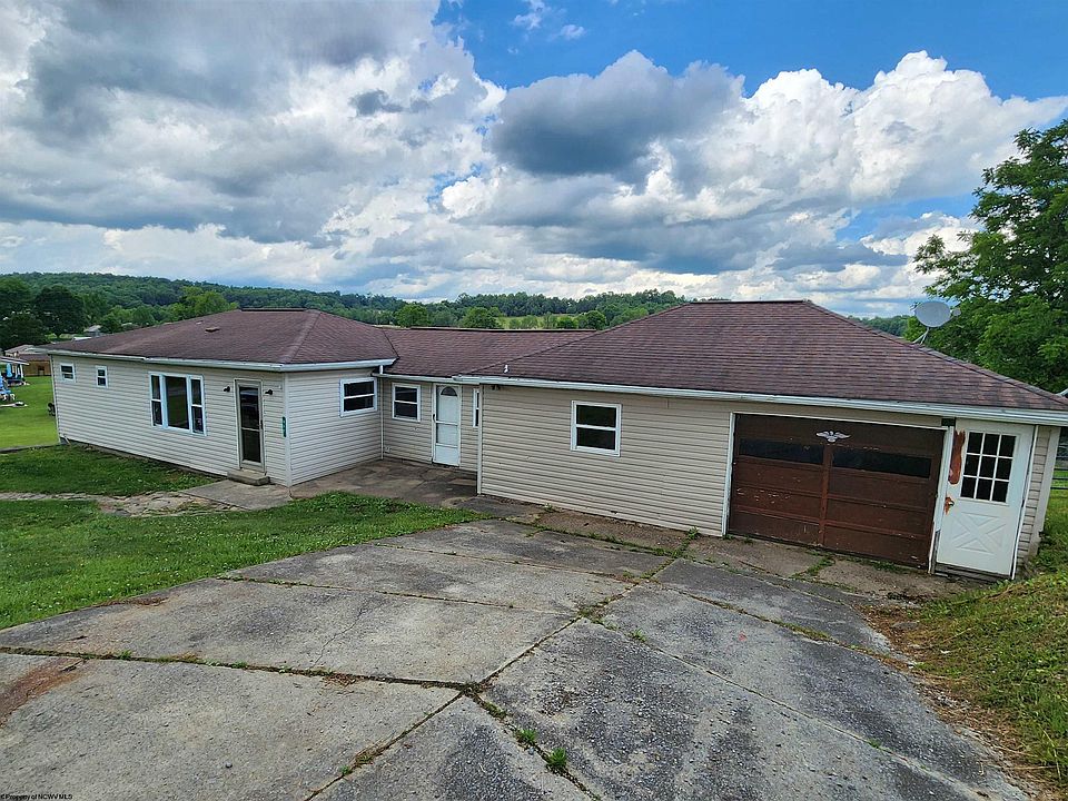 1st image of 254 Centerville Rd